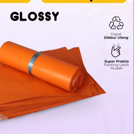

Plastik Packing Polymailer Warna Orange 20x30 isi 100 pcs Tebal Glossy