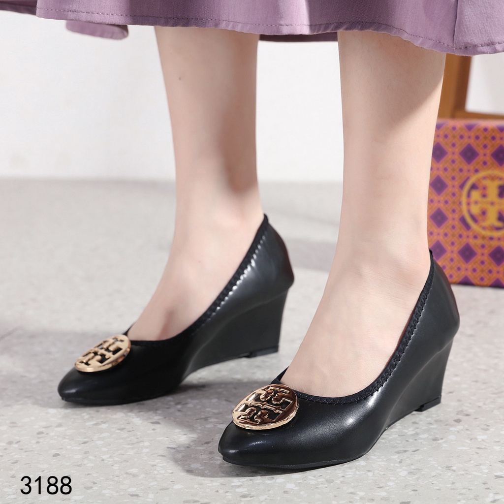 TB HEELS 3188