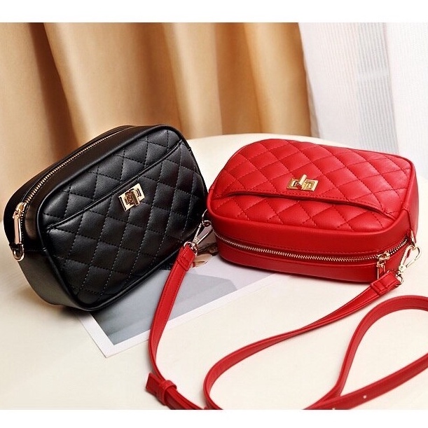 Hot Sale 2022 Fashion Tas Selempang Wanita Kulit Simple Elegant Korean Terbaru Pocket Multifungsional