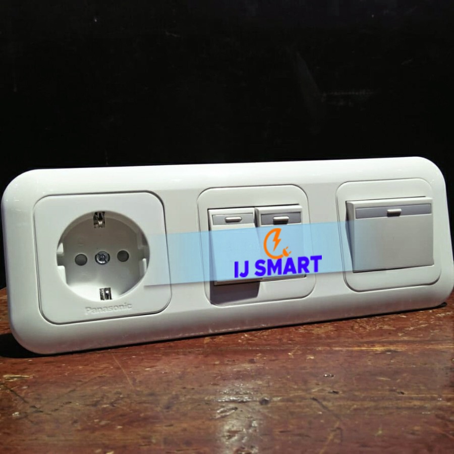 STOP KONTAK - SAKLAR SERI - SAKLAR SINGLE - 3 GANG PANASONIC - WHITE