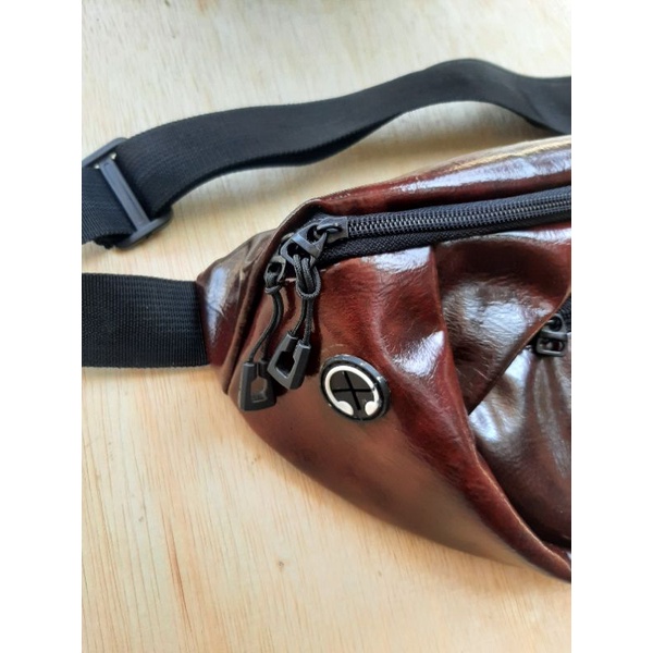 Tas Selempang Kulit Bahu Waist Bag Pria / Tas Pinggang Pria Waistbag