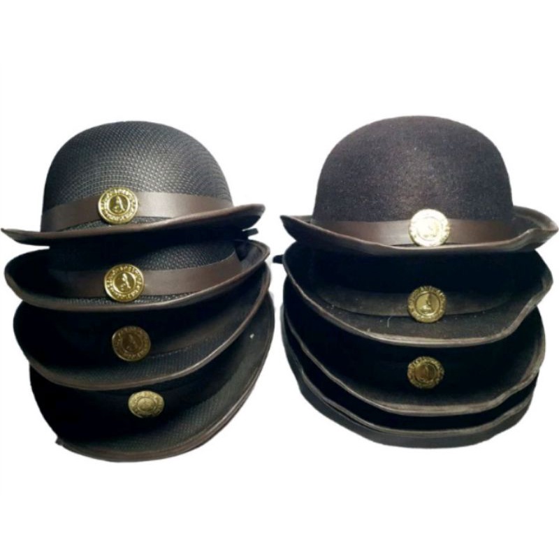 Topi pramuka perempuan