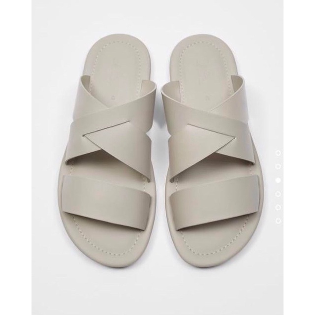 zara sandal pria