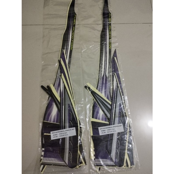 Stiker Yamaha Vega force 2013 hitam full list ungu