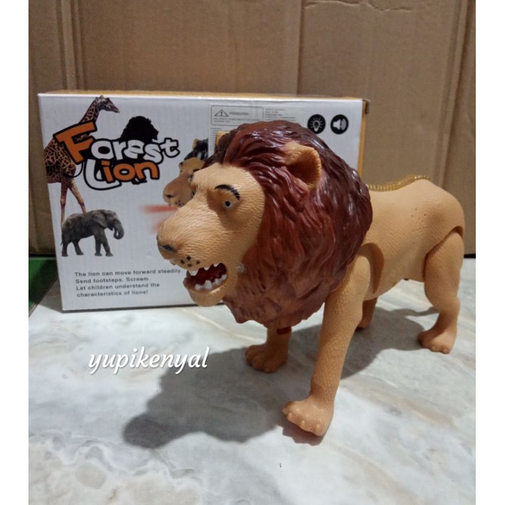 Mainan hewan singa/lion bisa jalan gerak bersuaara