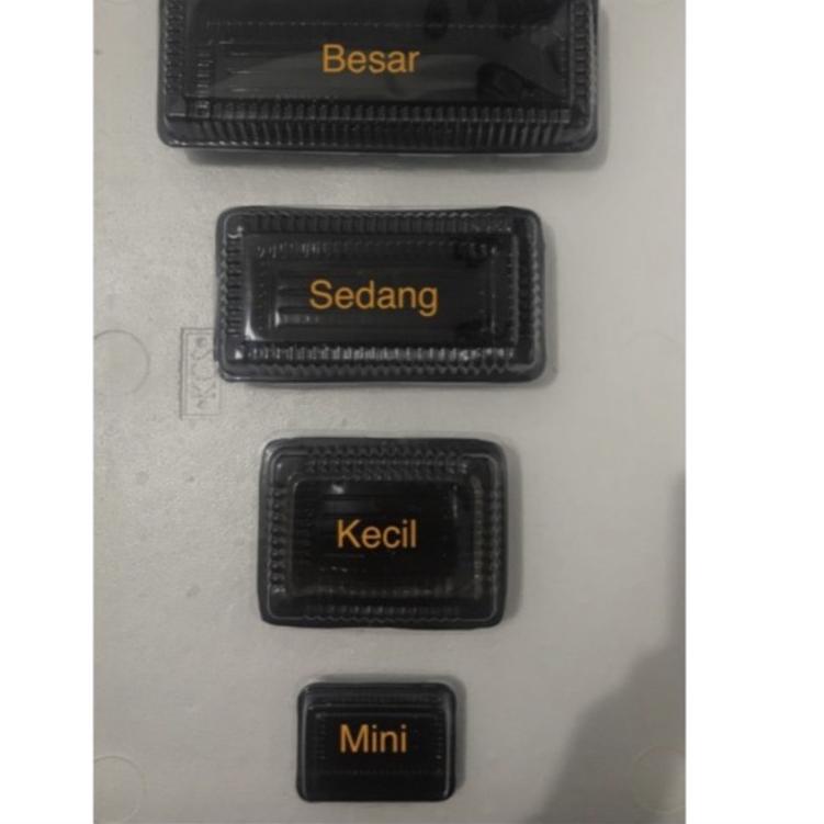 [KODE PRODUK 8TVYG7569] (ISI 50) Mika Brownies Mini Kecil / Kotak Puding Bronis Kue Tart - WARNA COK