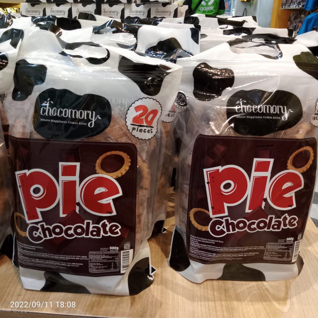 

READY BEKASI 15 MAR 2025 CHOCOMORY PIE ISI 20 COOKIES AND CREAM STRAWBERRY MILK CHOCOLATE TIRAMISUSU OLEH OLEH BANDUNG VIRAL SALE PROMO PAKET HADIAH BOLU CAKE LEGIT PIA ROTI PIE COOKIES PASTRY LAPIS KULINER CEMILAN DESSERT CROISSANT CROFFLE BUTTER SUGAR V