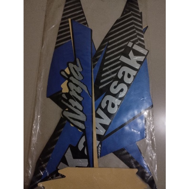 Stiker Kawasaki ninja R biru