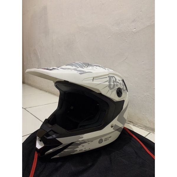 HELM RSV ORCA REBEL PUTIH