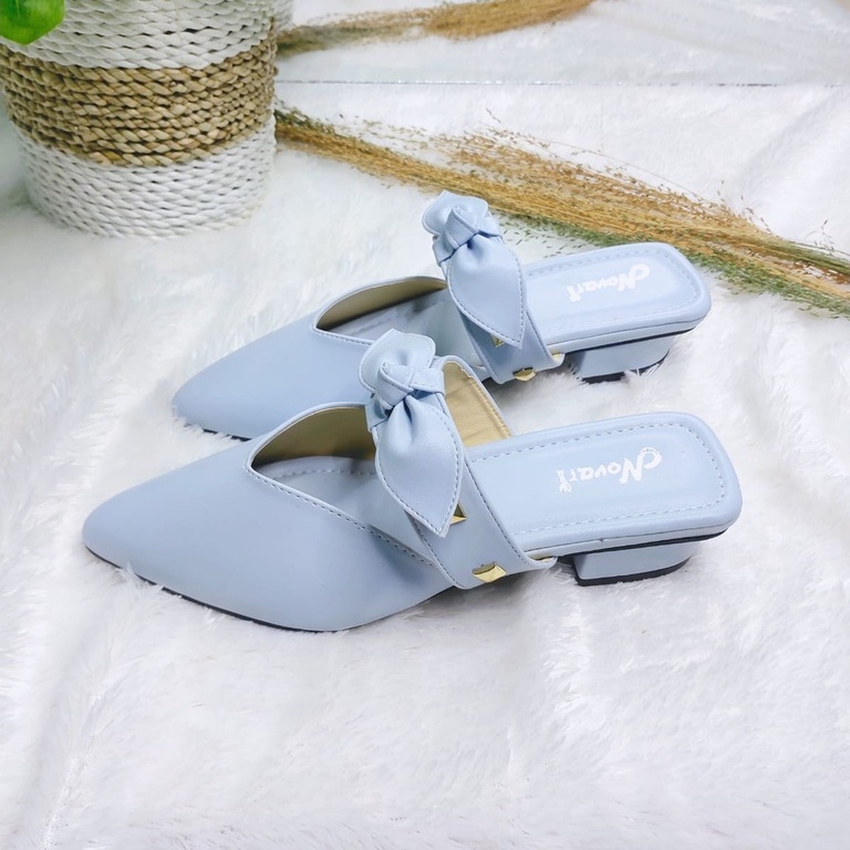 Sepatu Flat Wanita Hak Tahu 3cm Novari B03