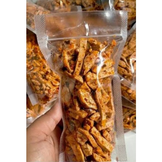 

Basreng stik pedas bumbu basah daun jeruk// baso goreng stik pedas 50gram