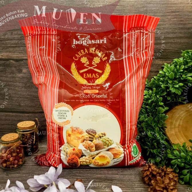 

TEPUNG CAKRA KEMBAR EMAS ROTI ORIENTAL 5 KG