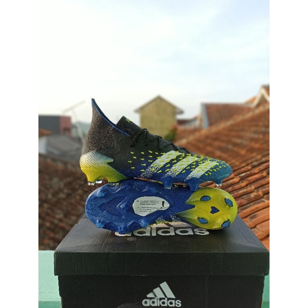 ADIDAS PREDATOR FREAK.1 FG Black/Blue