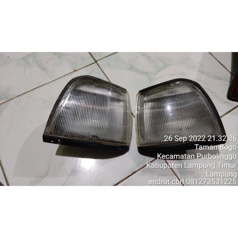 lampu sein daihatsu charade classy g102