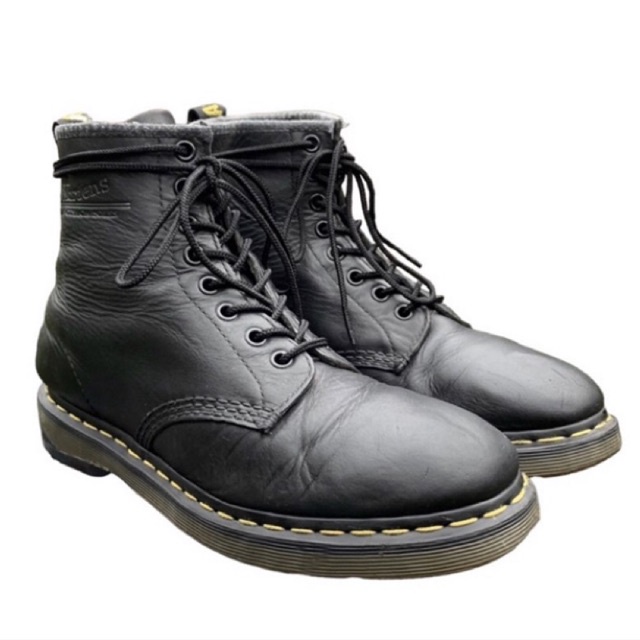 dr martens boots original second black matte