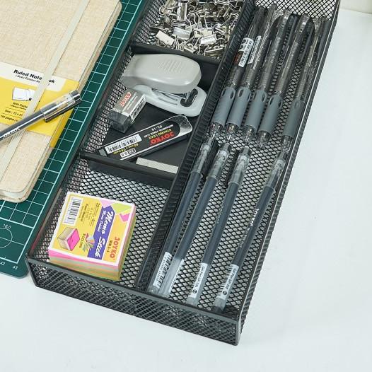 

Desk Set Pen Holder Tempat Alat Tulis Jaring Jala Joyko DS-30