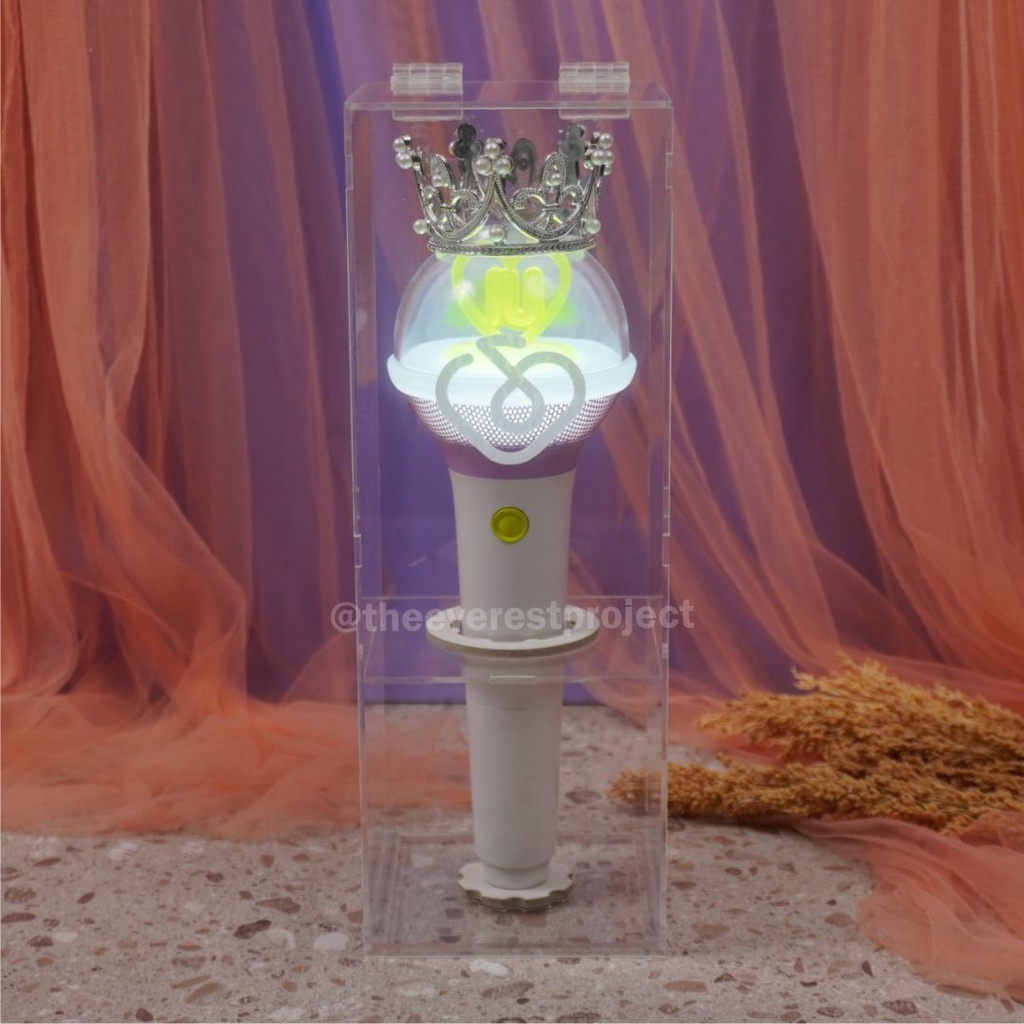 Lightstick IU Versi 3 x Crown / Box Lightstick Akrilik IU Versi 3 Dengan Crown / Rak Lightstick Akri