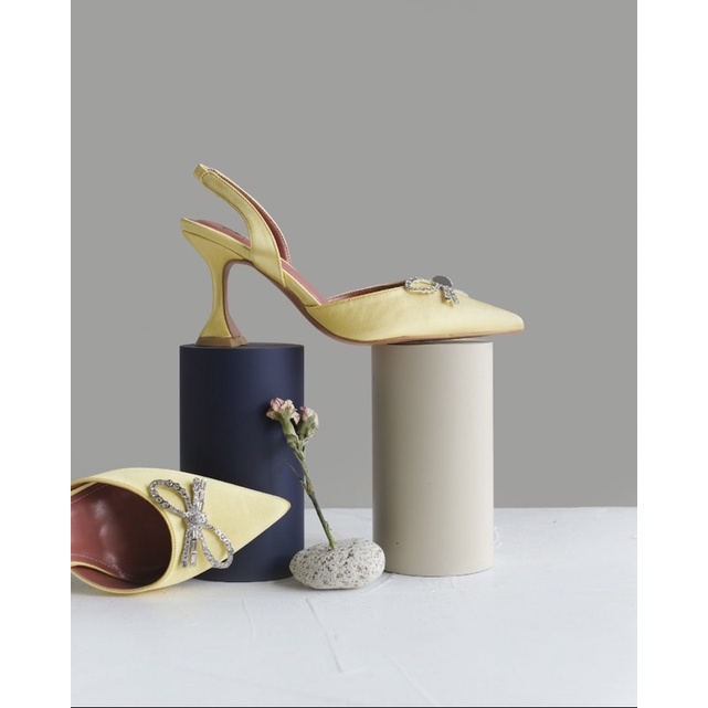 Viviene Heels