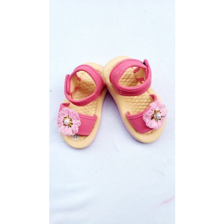 Arkn Sandal beby anak Mutiara Perempuan