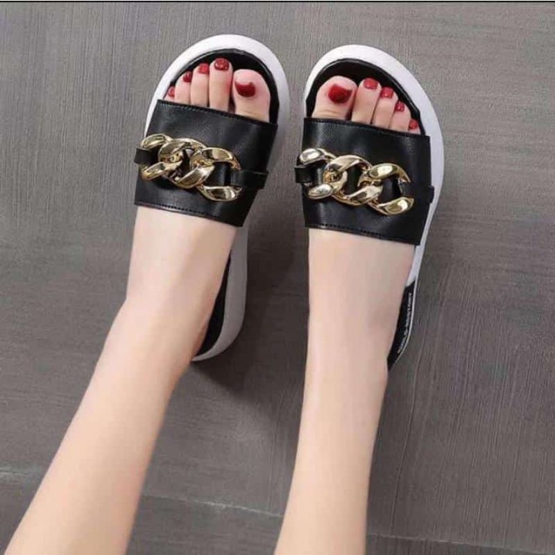 Hello! Slip On Sandal Platform Sendal Fashion Cewek Korean style (Hello Rantai Tiara)