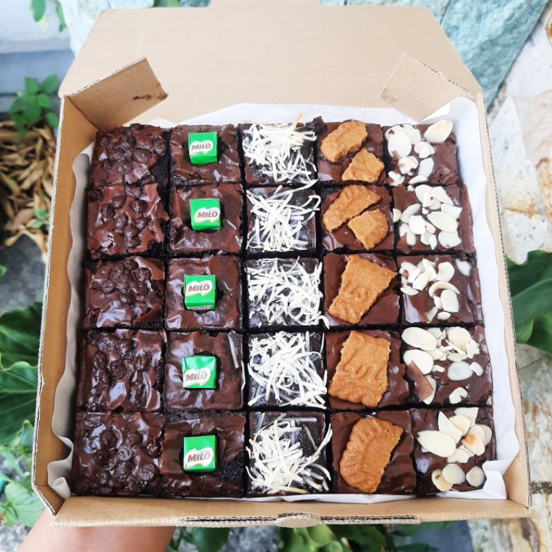 

Fudgy Brownies Large