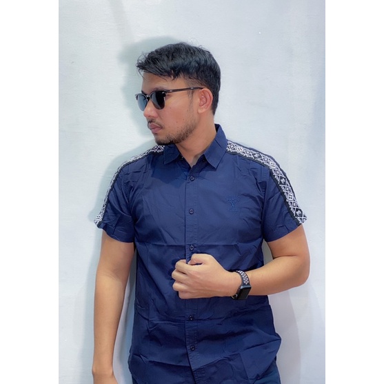 kemeja import simple LV