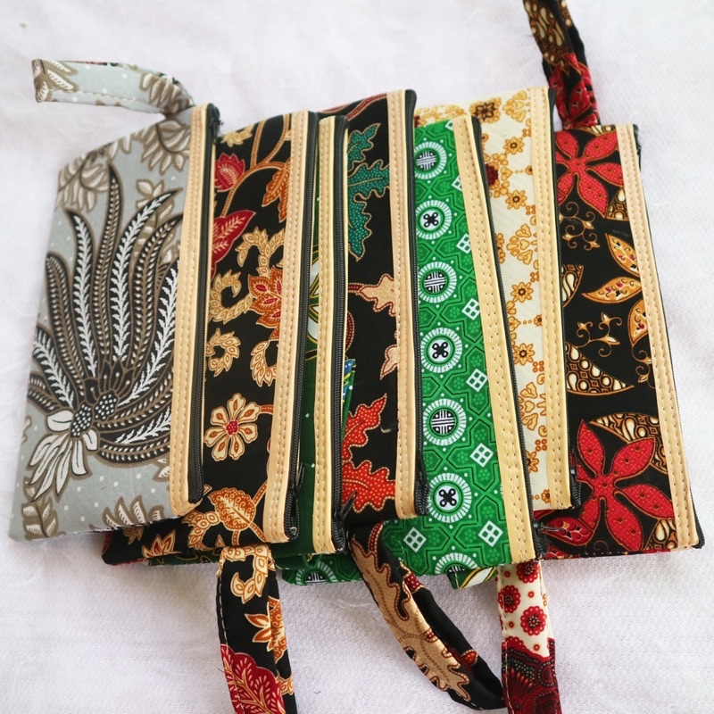 Dompet Pouch Batik / Dompet Souvenir Batik