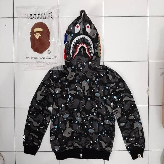 Jaket pria Jaket Bape Shark WGM Black Camo X6R8