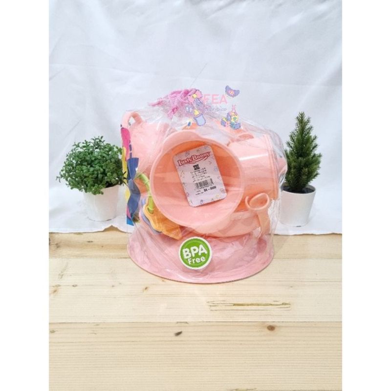 LUSTYBUNNY-SATU SET PARSEL PERLENGKAPAN MAKAN BAYI-PAKET KOMPLIT PERALATAN MAKAN BAYI-GIFT KADO BAYI