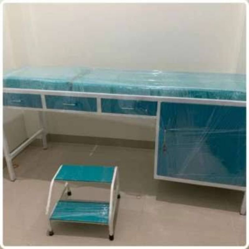 MEJA PERIKSA PASIEN BED PERIKSA PASIEN TEMPAT TIDUR PERIKSA PASIEN
