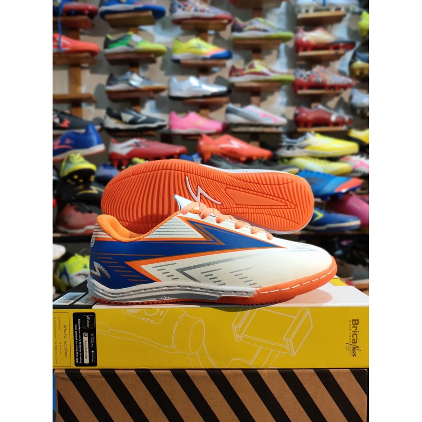 SEPATU FUTSAL SPEC  HYPERSPEED TERBARU SOL SUDAH DI JAIT bisa cod