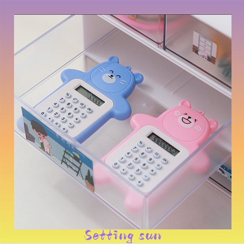 Kalkulator 8 Digit Mini Portable Motif Beruang Calculator Travel Tombol Karet / Creative Bear calculator Slim Palm Mini Student Pocket Computer Sekolah Stationary Import Warna Unik SE