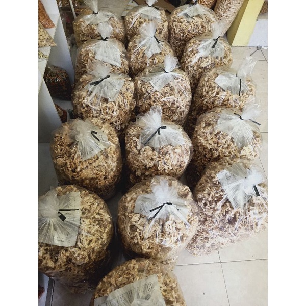 

Sekar_Shop07 Keripik Ceker Ayam 100Gr & 250Gr Tanpa Tulang Cemilan Kripik Siap Makan Rasa Gurih