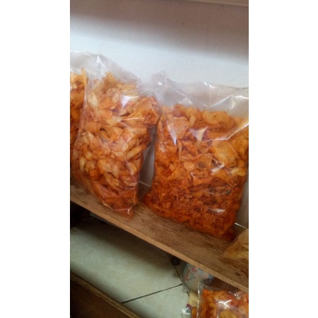 

kripik pedas atau kripik setan rasa tanpa daun jeruk rasa enakk