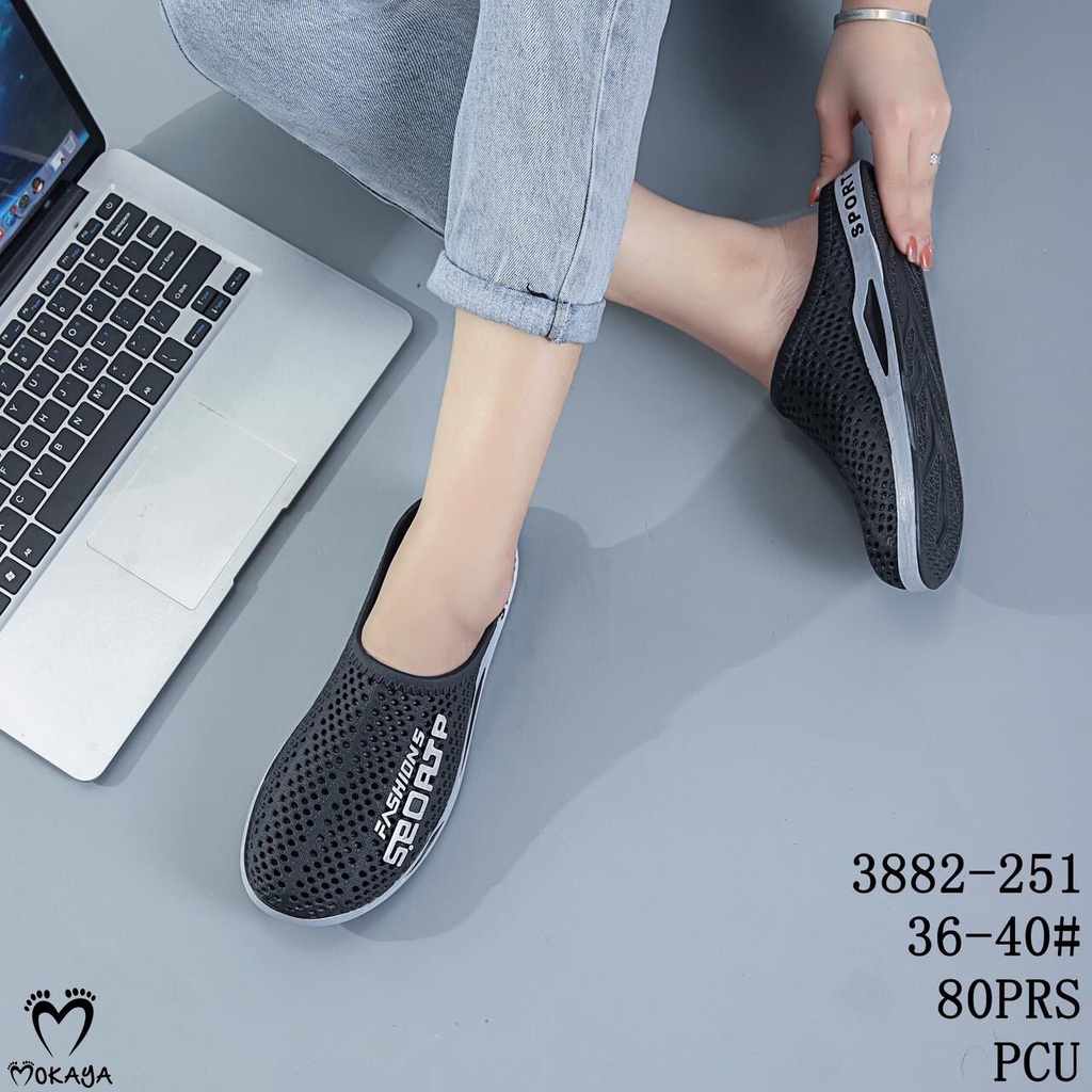 Sepatu Slop Bakpao Couple Jelly Wanita Pria Fashions Sport Empuk Keren Casual Import Mokaya / Size 36-40 (3882-2Ae/3881-20)