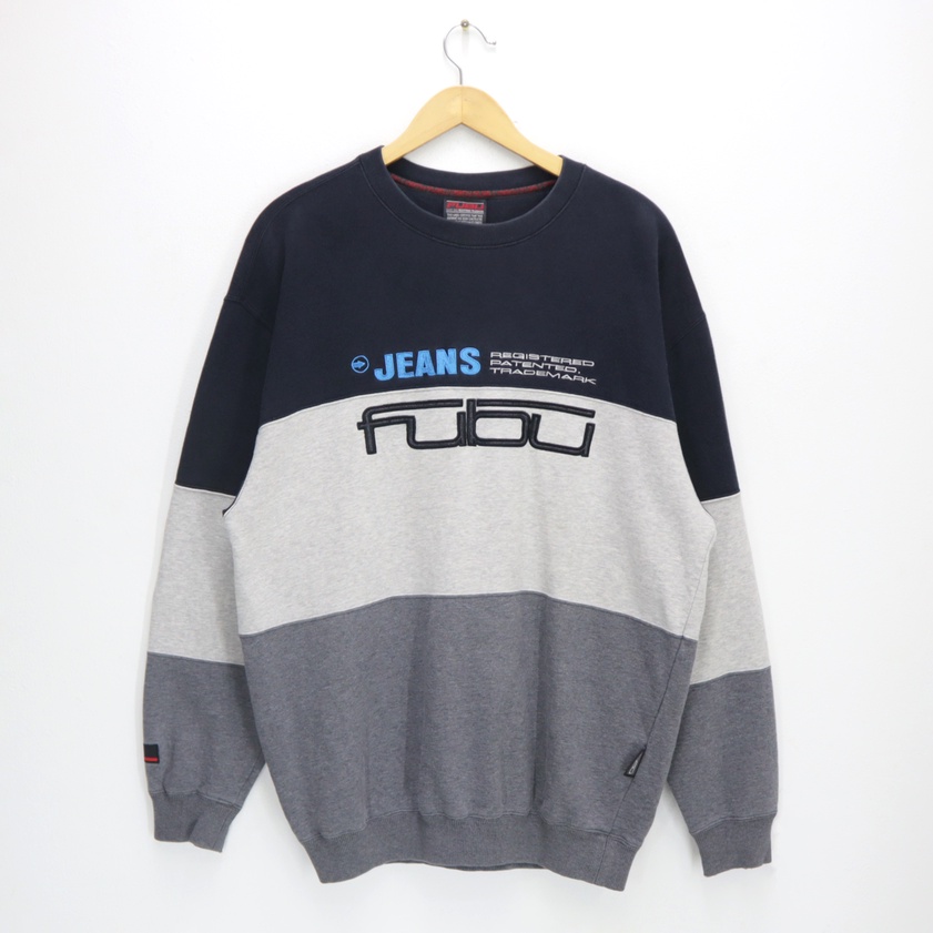 CREWNECK FUBU JEANS SECOND/THRIFT