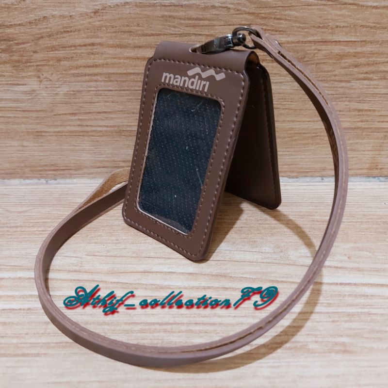 

Tempat Id Card Kulit MANDIRI Lipat Holder Id Card MANDIRI Kulit Lipat