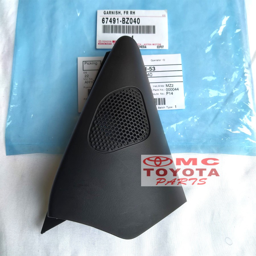 Garnish Segitiga Dalam Spion Depan Kanan Rush Terios 67491-BZ040