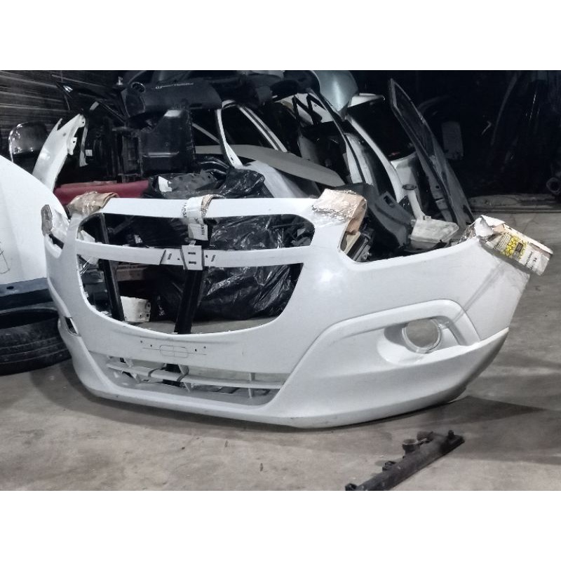 Bemper depan Chevrolet spin ltz original