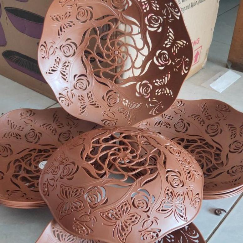 Piring coklat plastik cekung 1 lusin / jikin