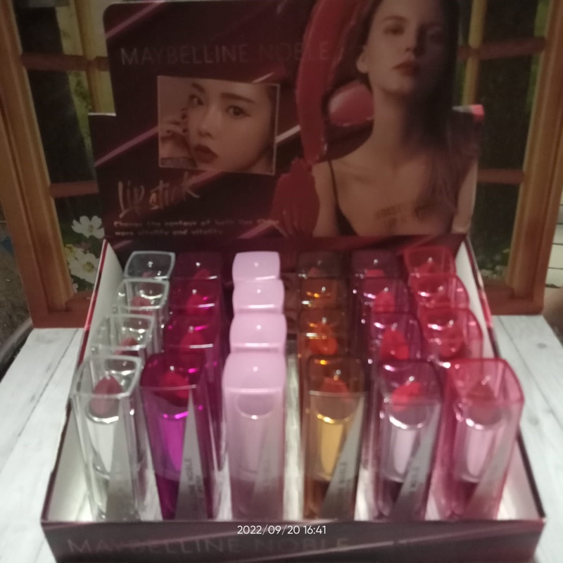 LIPSTICK PUTAR MAYBELLINE NOBLE [ ECER ]