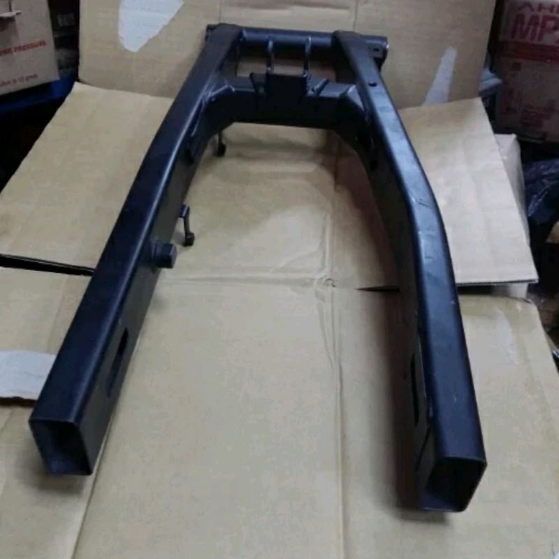 Swing arem arm fork belakang cb 150 original