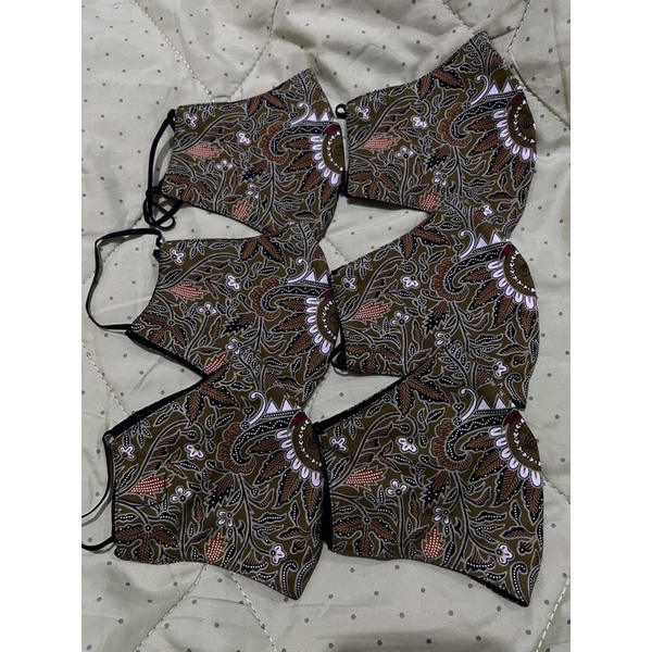 masker persit batik