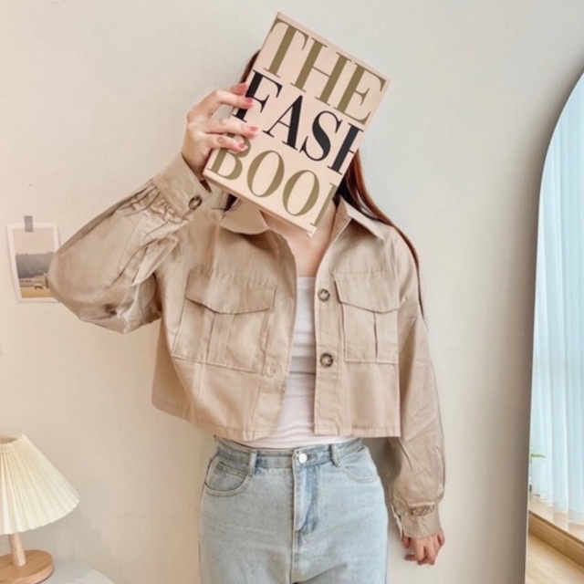 Claire Oversized Crop Shirt (Kemeja Crop Oversize) Kemeja Crop Katun Oversize