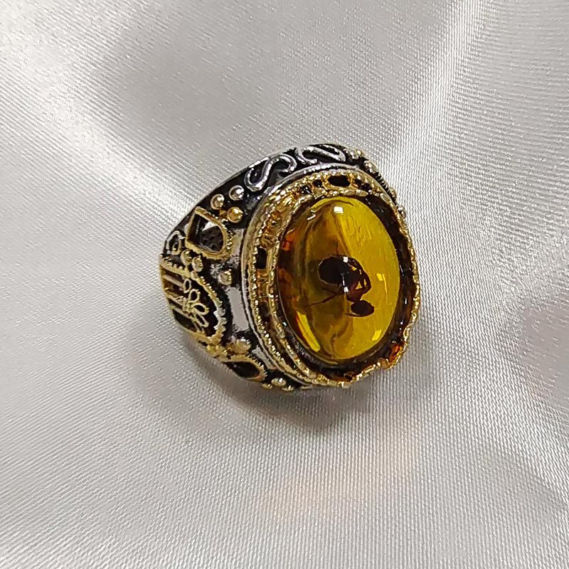 Cincin Model hollow Warna Kuning amber Gaya retro Untuk Pria