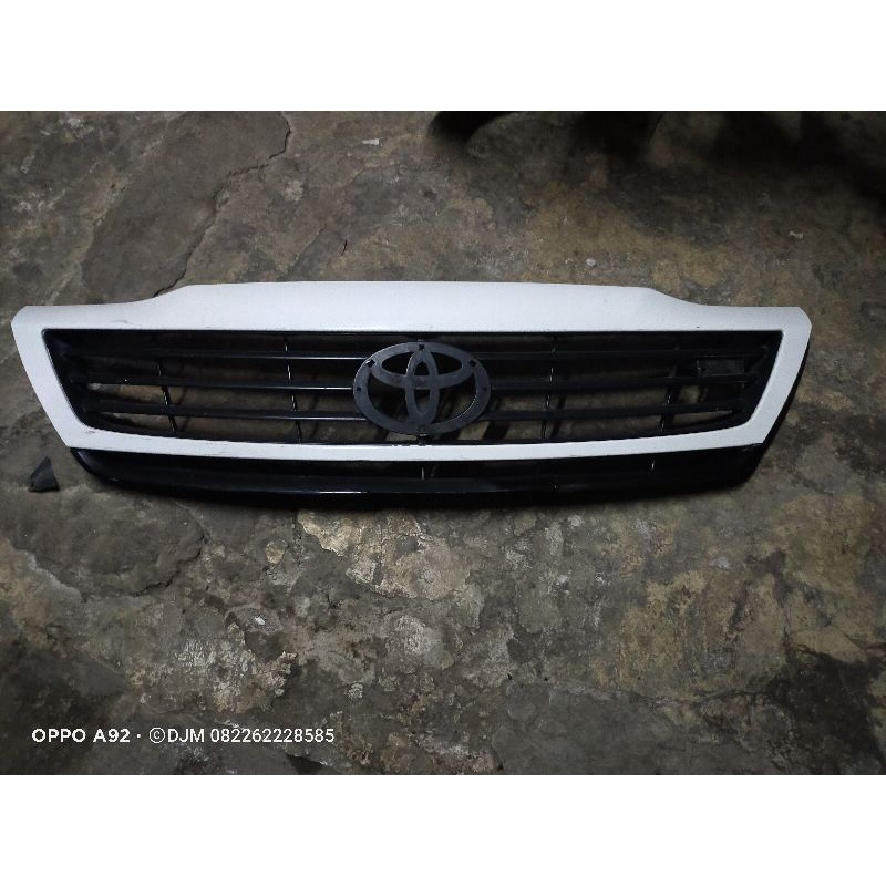 grill Fortuner TRD Sportivo 2014