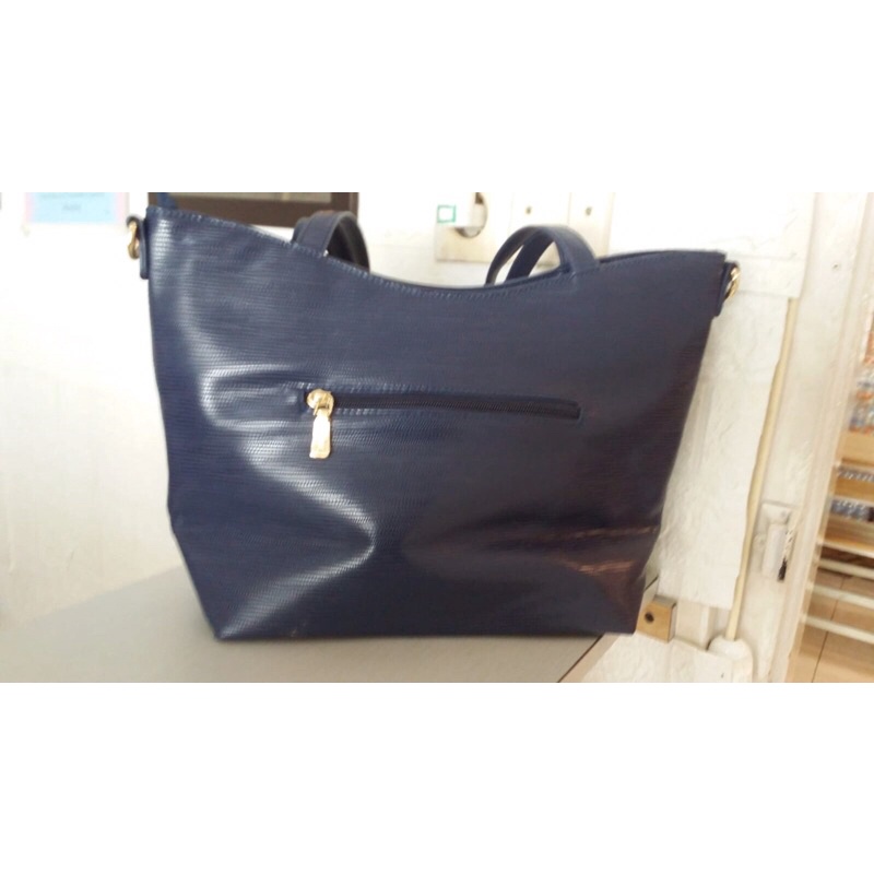 TAS PRELOVED BIRU NAVY