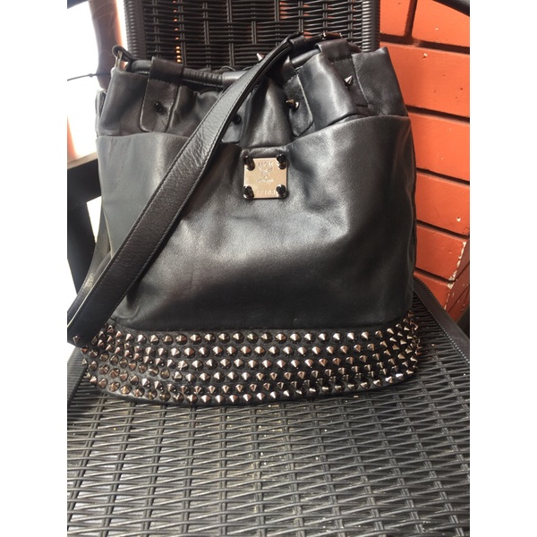 tas MCM serut kulit / preloved