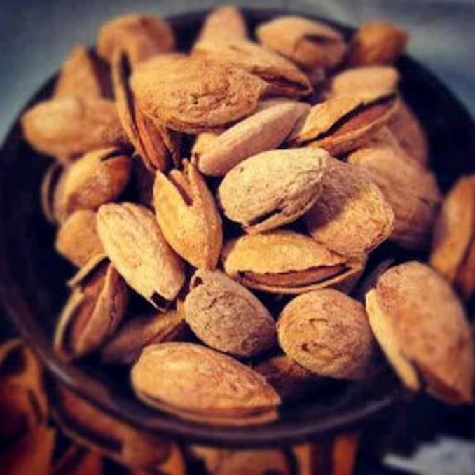 

500 Gram Kacang Almond Roasted/Kacang Almond Panggang In Shell Usa