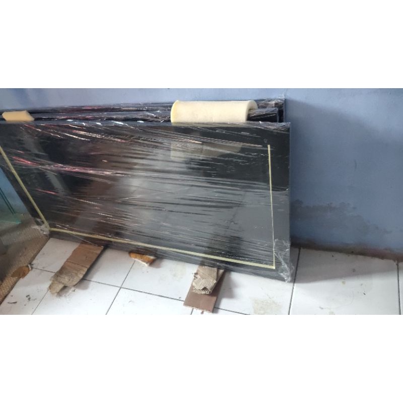 frame aluminium dan kusen aluminium